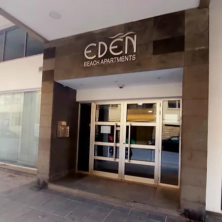 Eden Beach 207 *