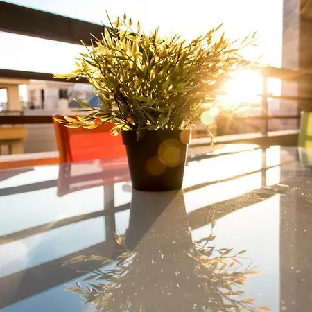 Апартаменты Eden 207 *